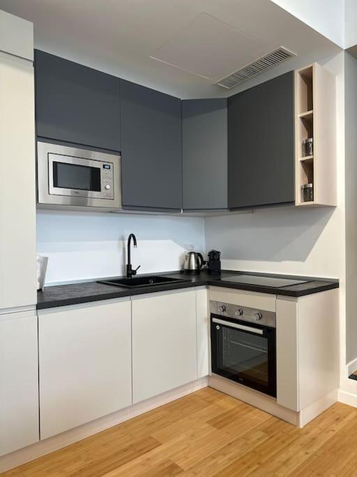 Casaviva - Apartment In The Historic Center - Sea Gênes Extérieur photo