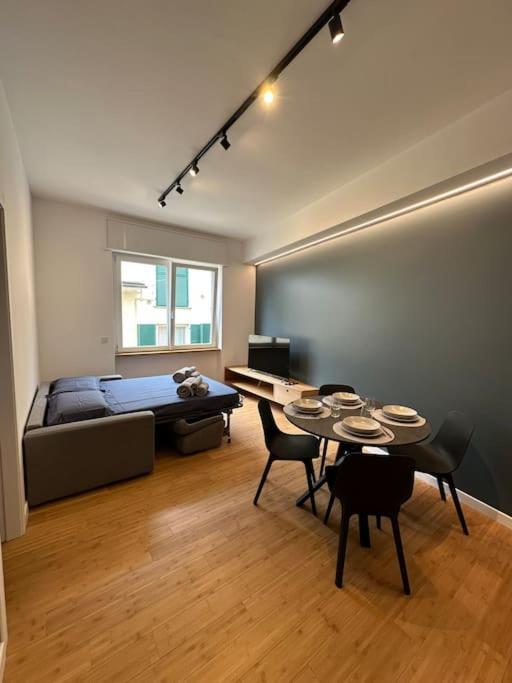 Casaviva - Apartment In The Historic Center - Sea Gênes Extérieur photo